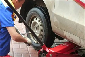 博尔塔拉蒙古附近拖车24小时服务热线电话