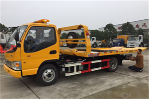 博尔塔拉蒙古哪里有拖车服务