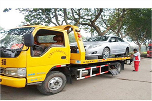 博尔塔拉蒙古附近24小时汽车拖车服务热线